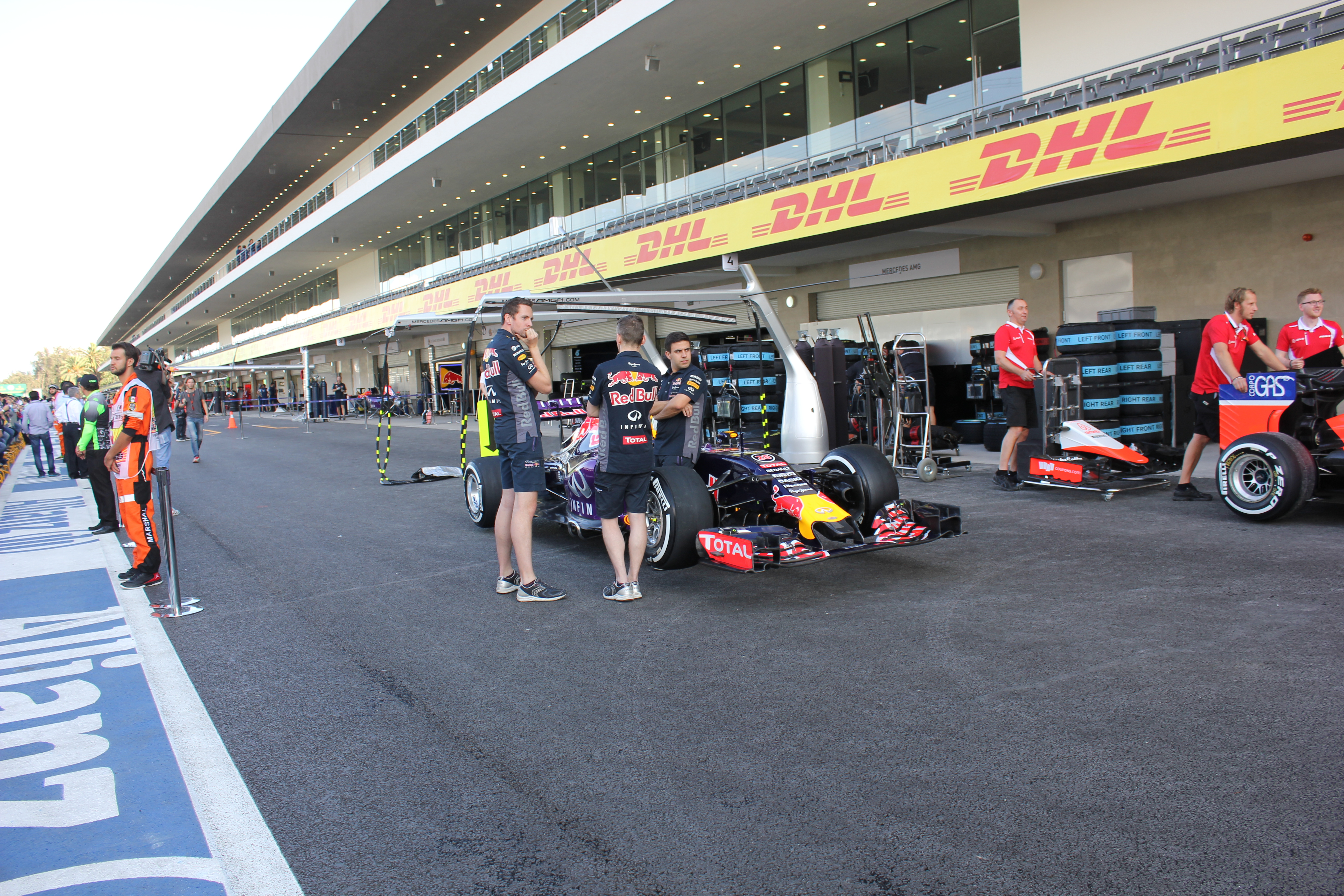 pitlane_07