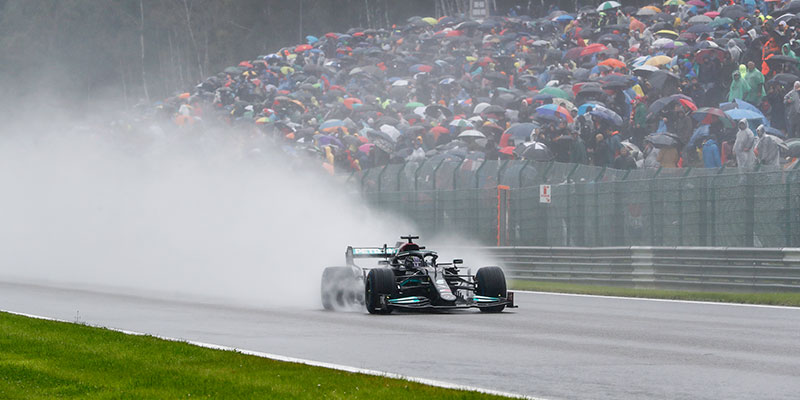 Pilotos con gran talento bajo la lluvia
